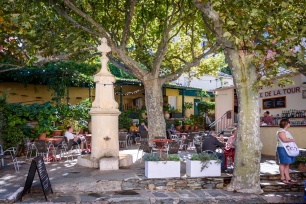 Café de la Tour in the heart of Nonza.